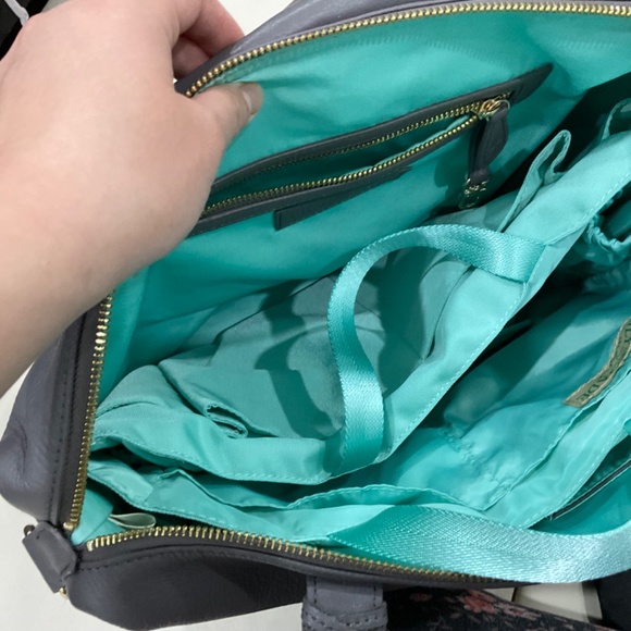 Lily Jade Anna leather bag/diaper bag - Picture 14 of 16